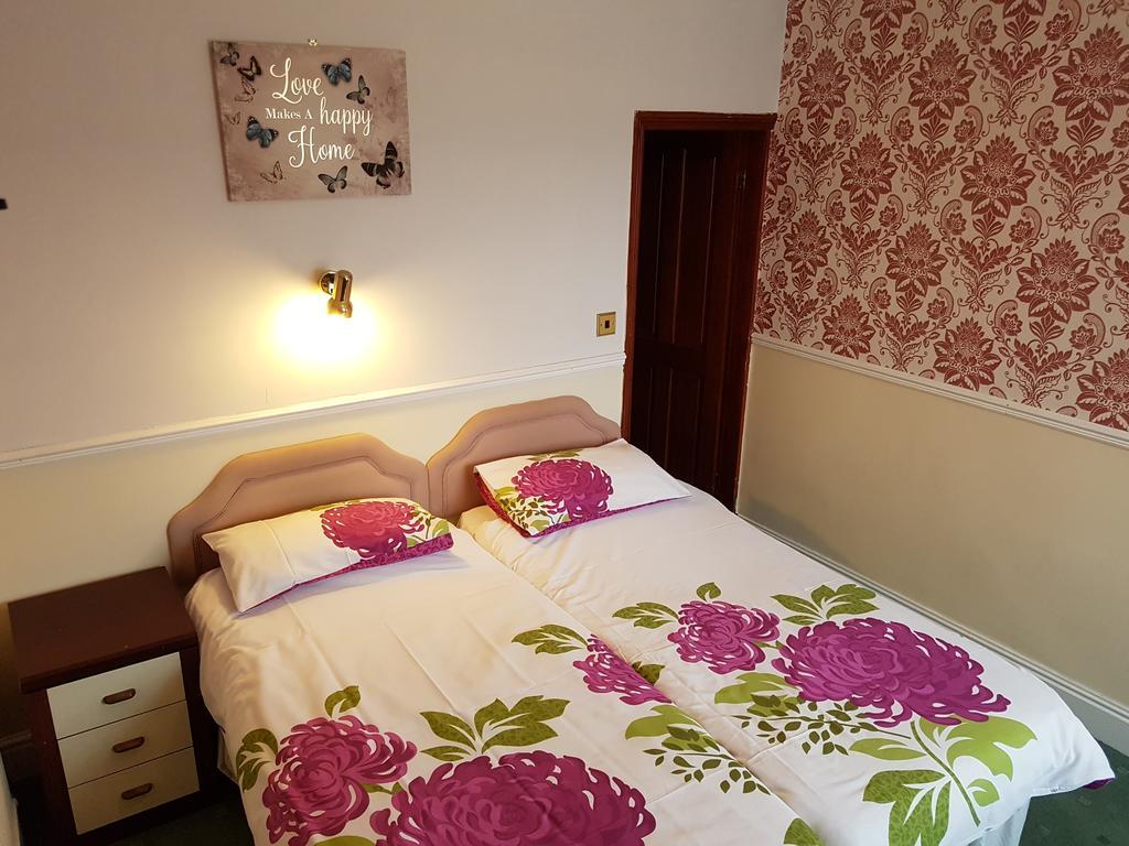 Chatley Court Guest House Бридлингтън Екстериор снимка
