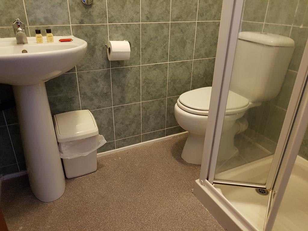 Chatley Court Guest House Бридлингтън Екстериор снимка