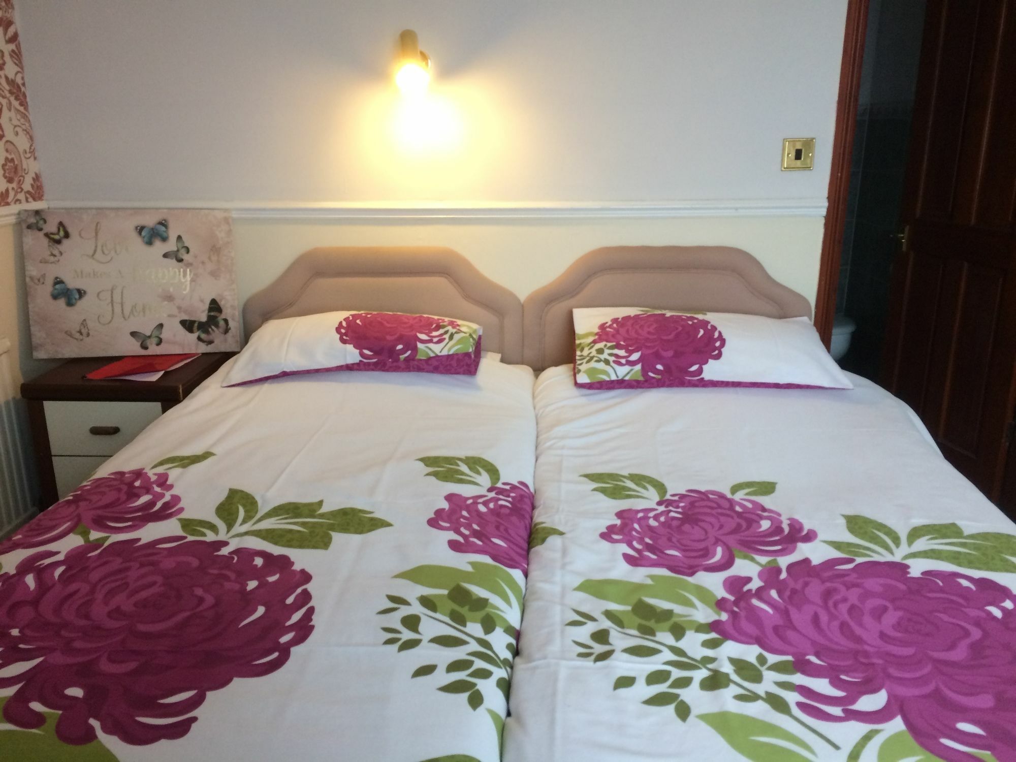 Chatley Court Guest House Бридлингтън Екстериор снимка